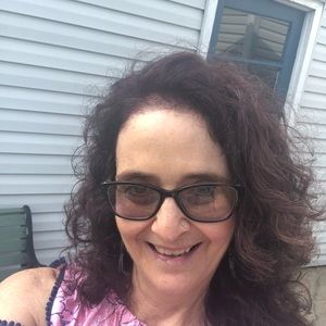 Meet your Posher, Diane